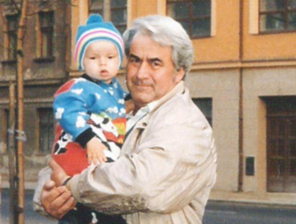 Dědeček s Martínkem.JPG